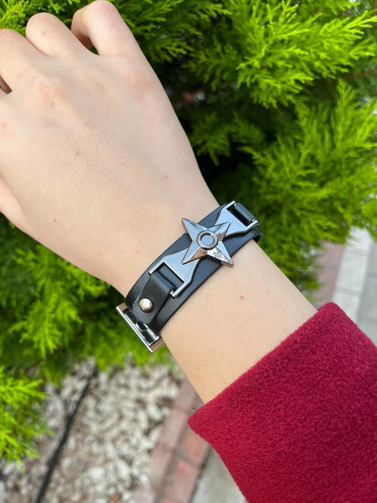 Naruto Shuriken Detaylı Kemerli Bileklik