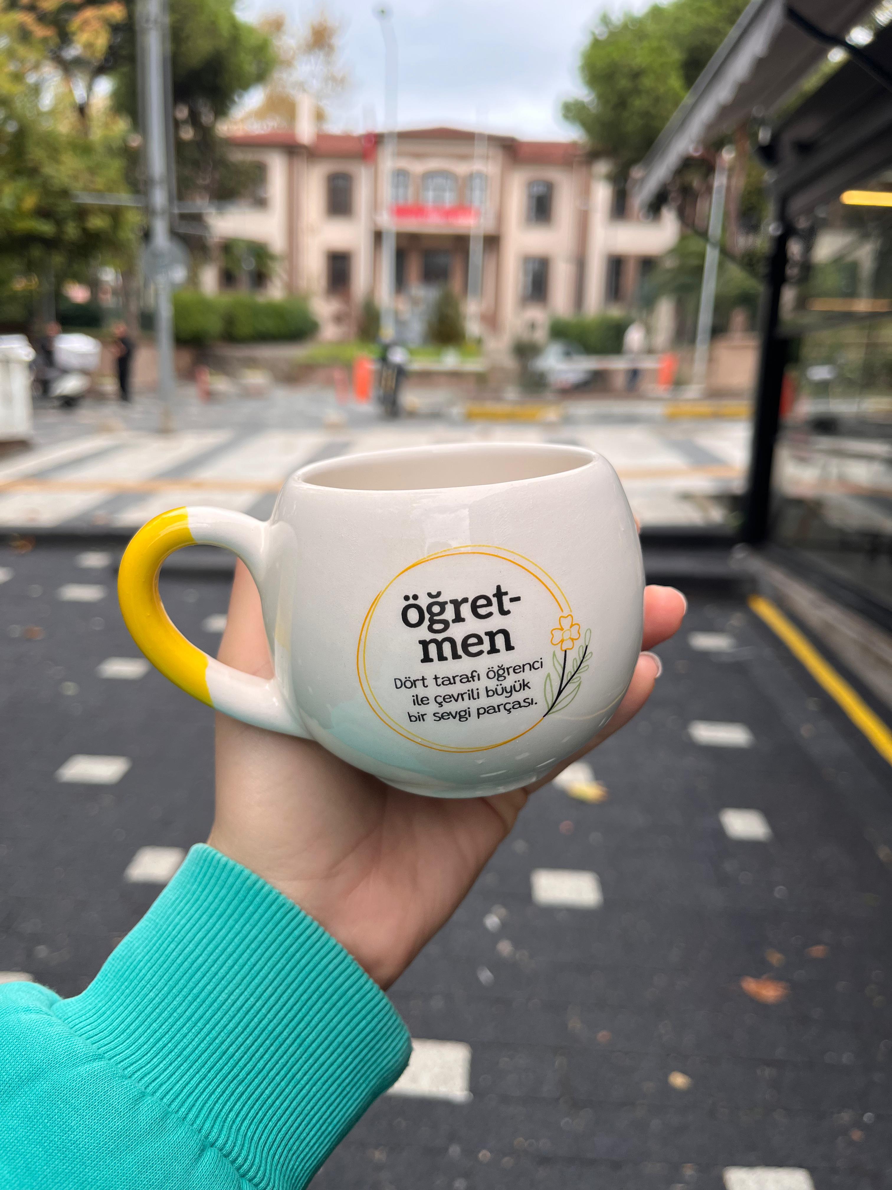 Öğretmen Dört Tarafı Balon Kupa