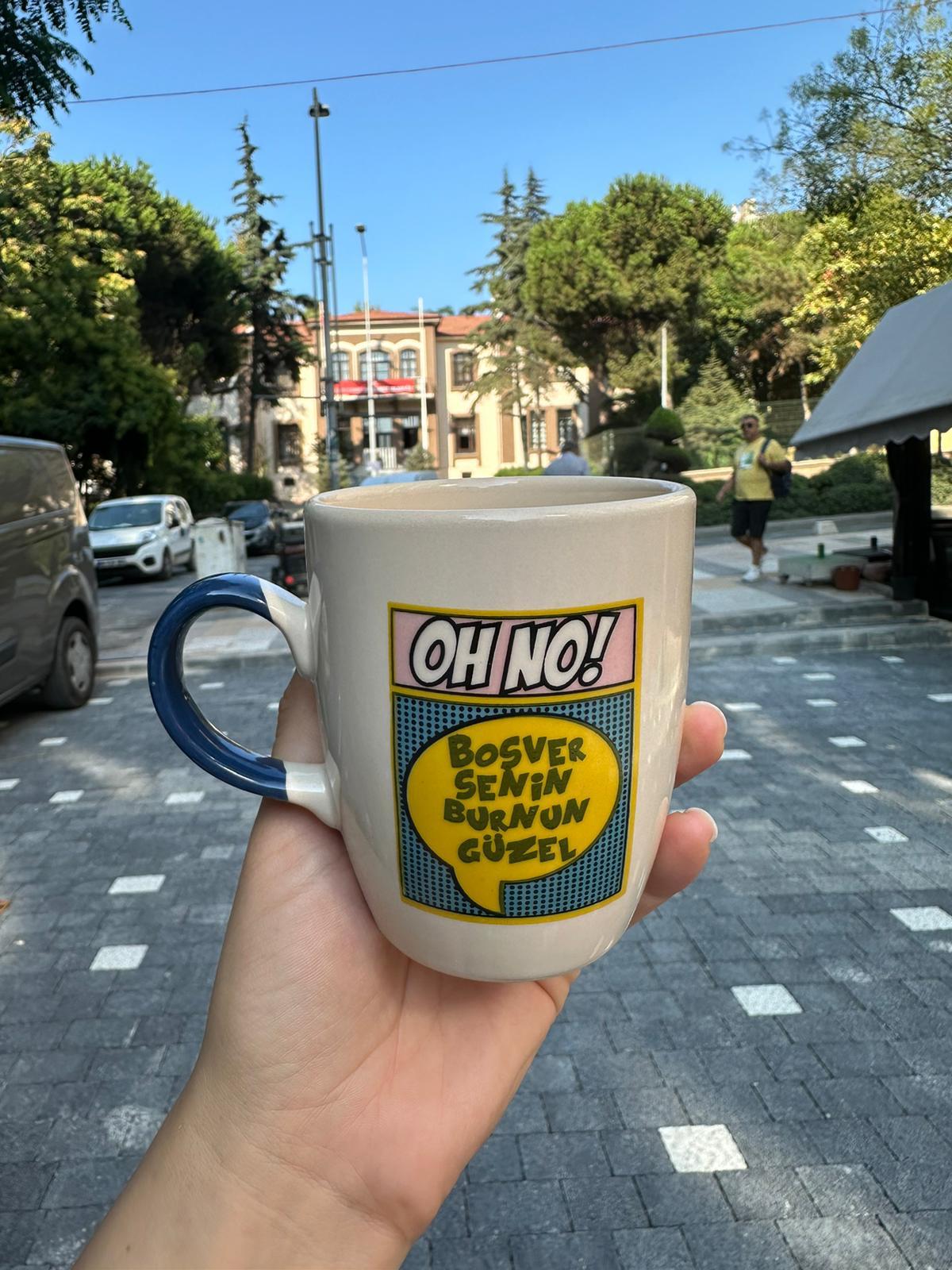 Oh No! Senin Burnun Güzel Oval Kupa