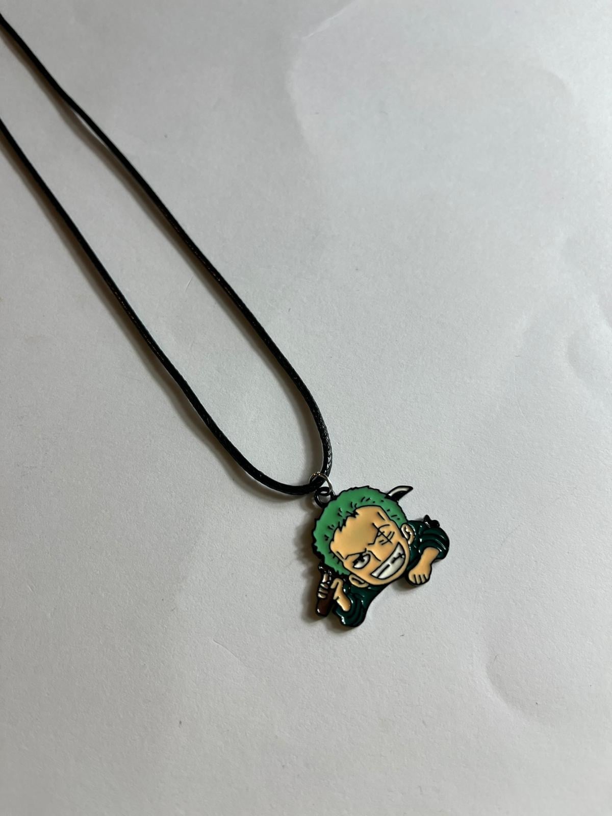 One Piece Korsan Avcısı Roronoa Zoro Kolye