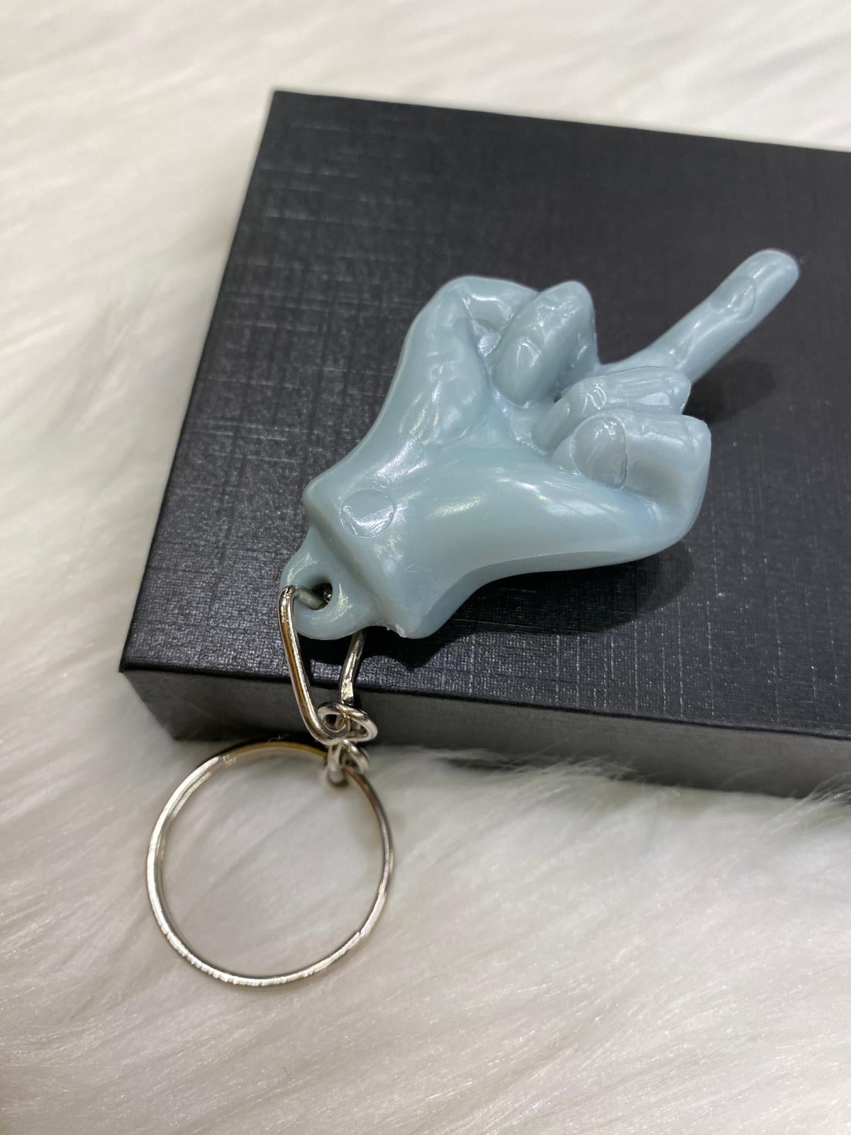 Parmakla Gösterilen Keychain - Baby Blue