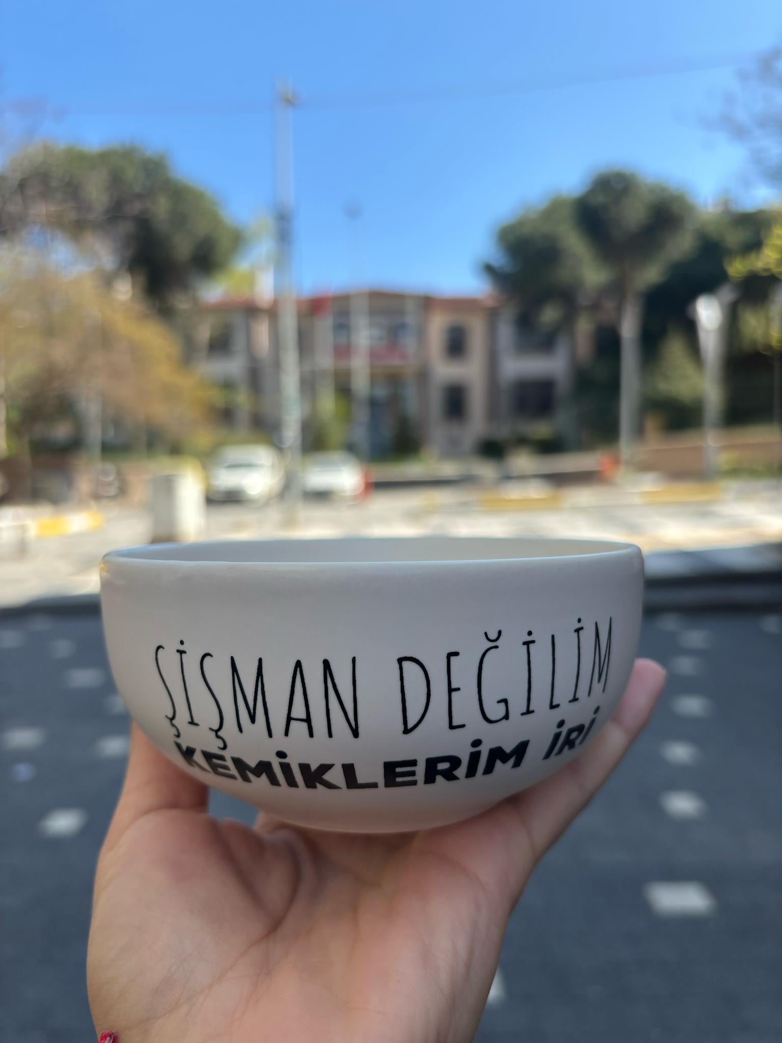 Şişman Değilim Kemiklerim İri Kase