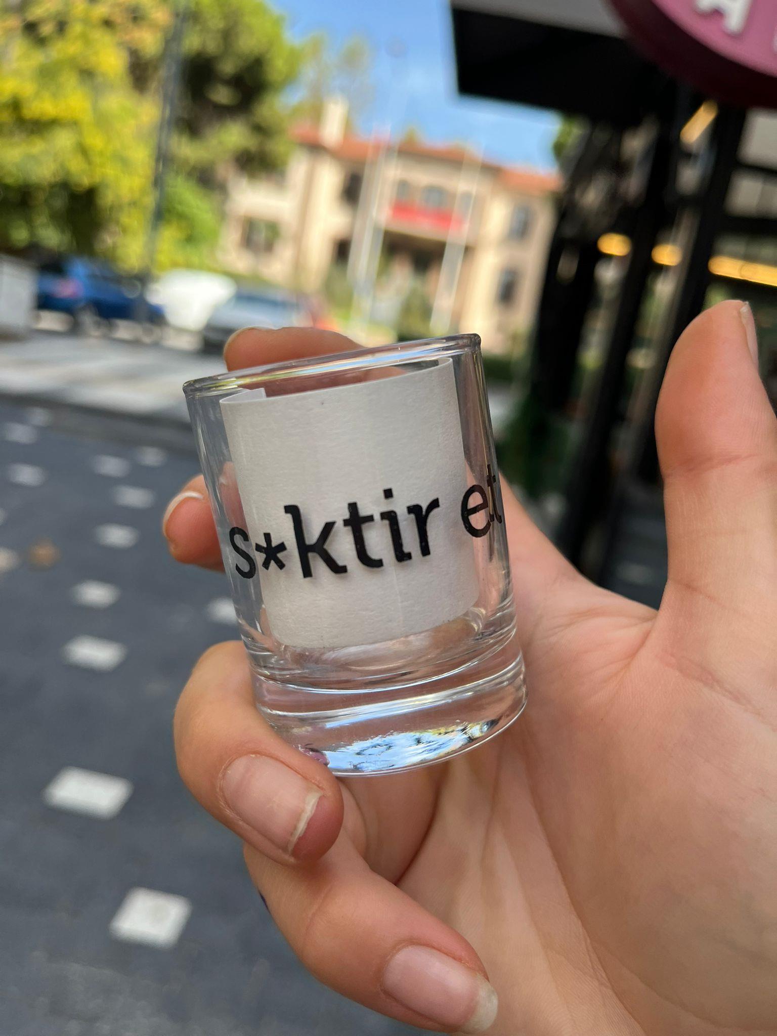 S*ktir Et Shot Bardağı
