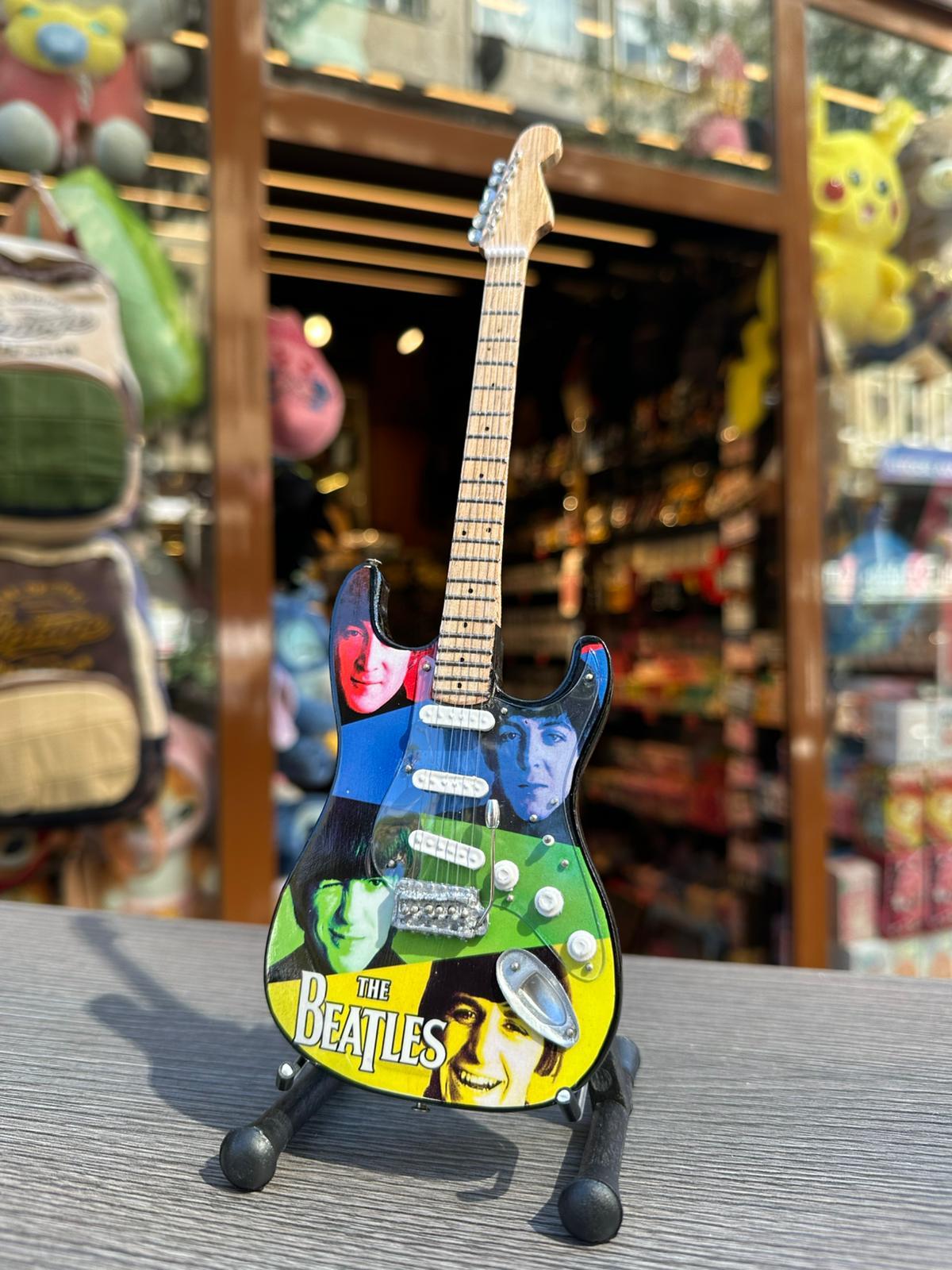 The Beatles Müzik grubu Gitar Figür