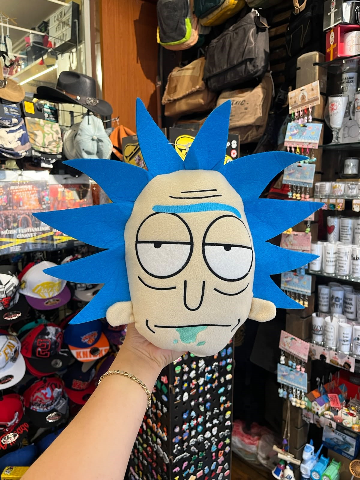Vızır Rick Peluş Yastık