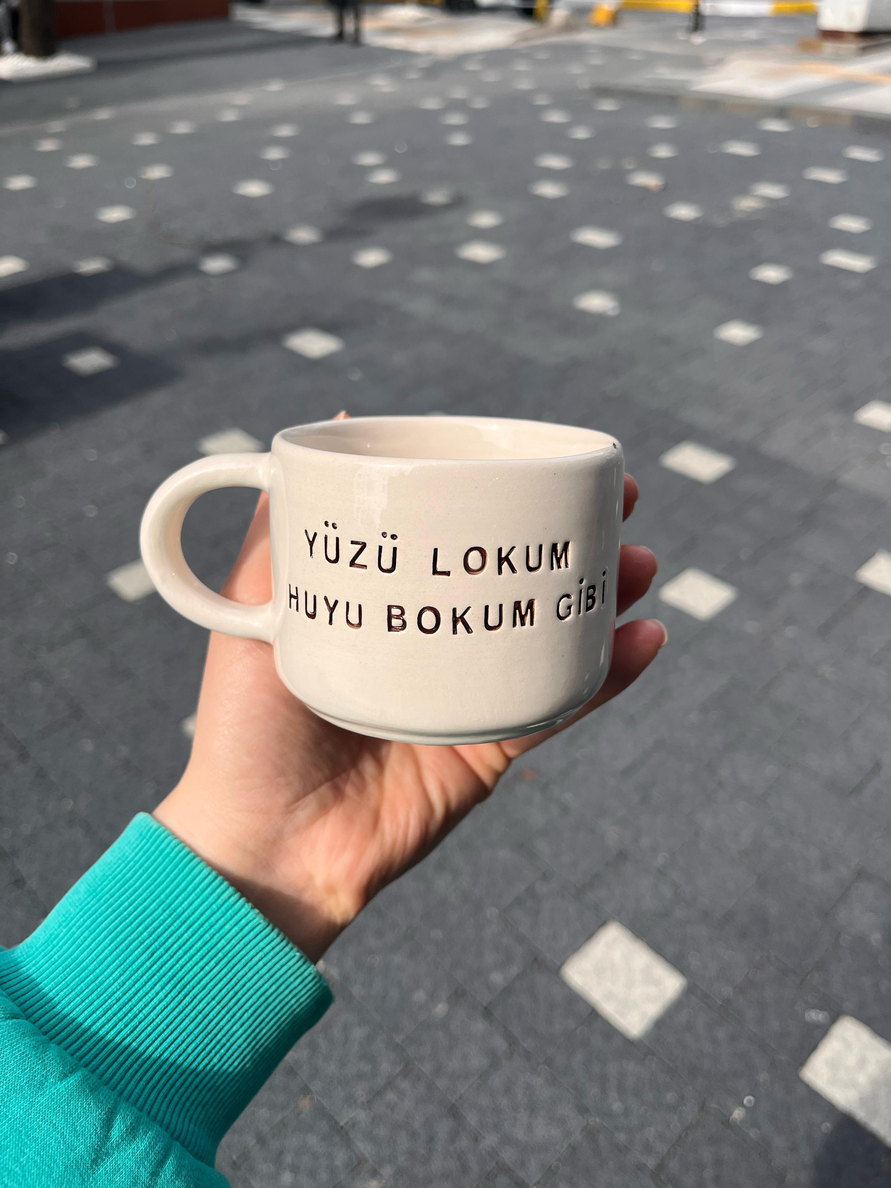 Yüzü Lokum Huyu Bokum Gibi 3D Mug Kupa