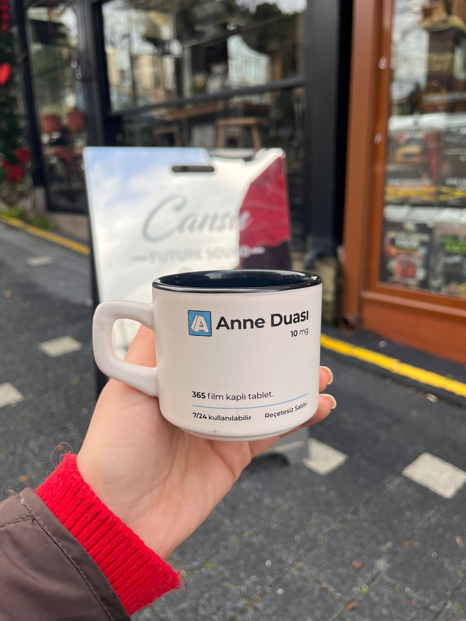 Anne Duası Venüs Kupa
