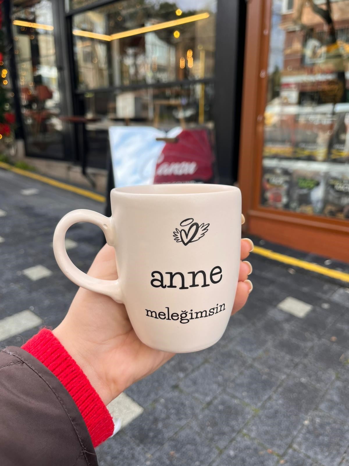 Anne Meleğimsin Oval Kupa