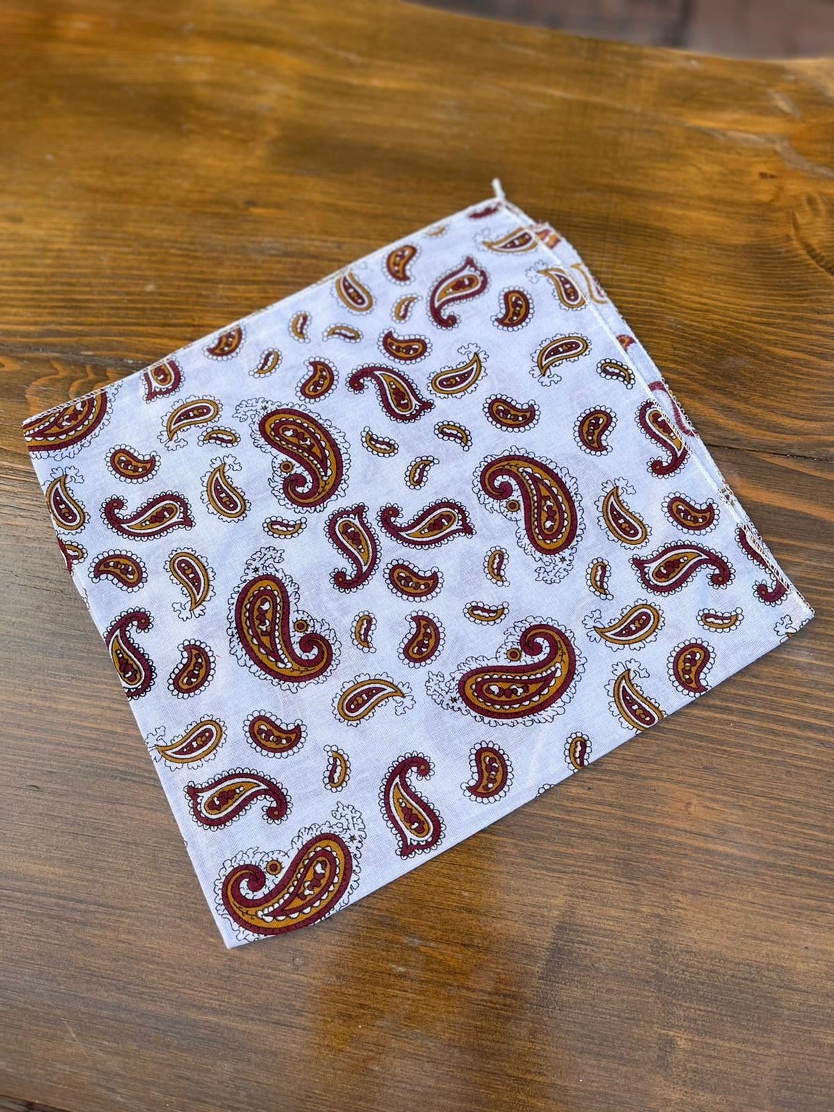 Beyaz Kahverengi Detaylı Ünisex Bandana
