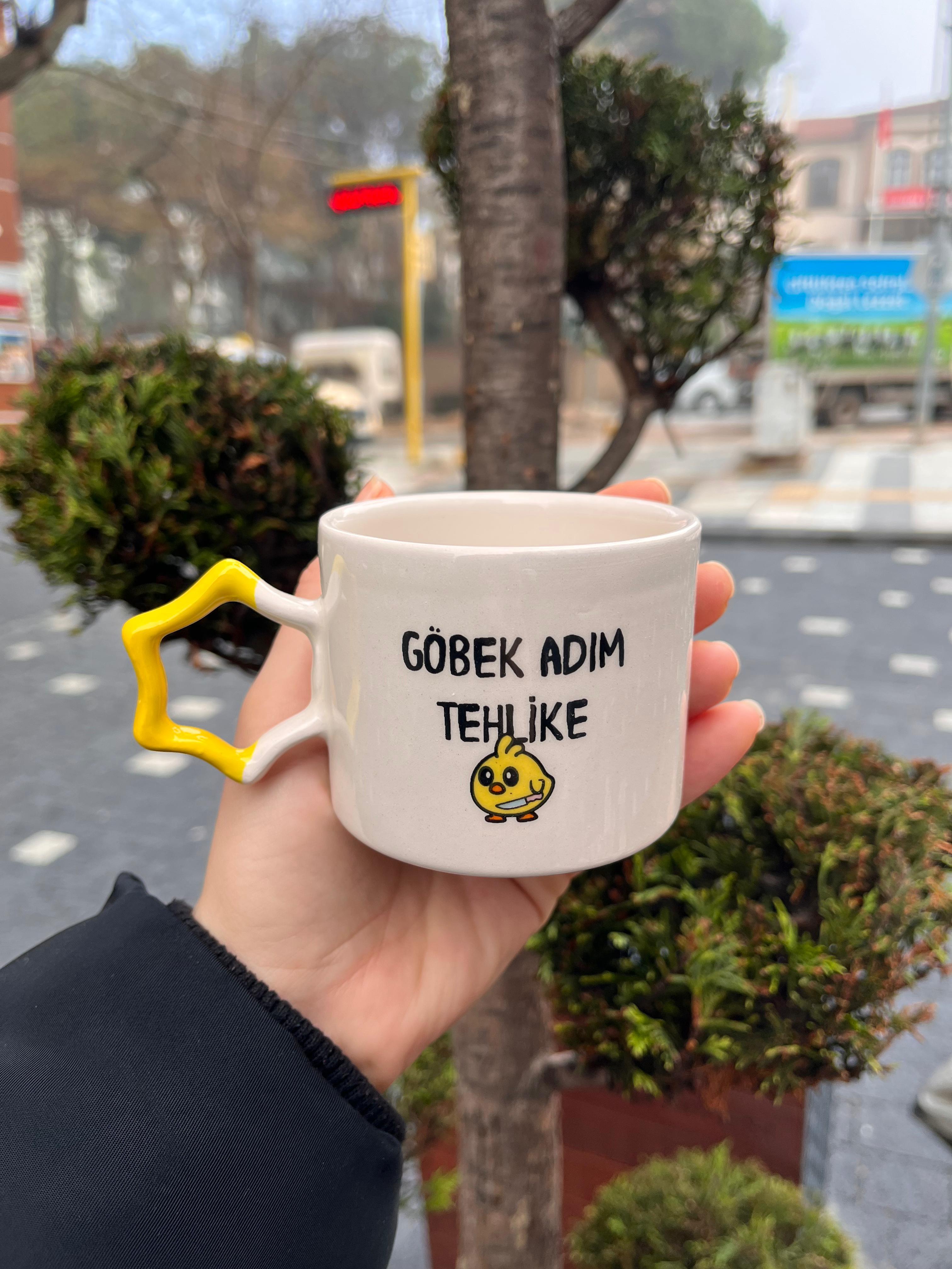 Göbek Adım Tehlike Yıldız Kulplu Kupa