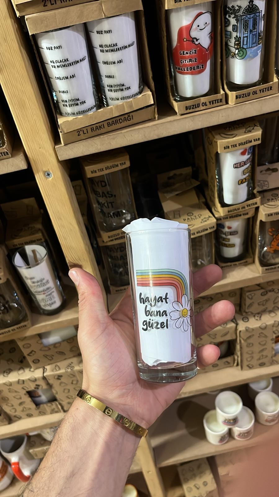Hayat Bana Güzel Rakı Bardağı