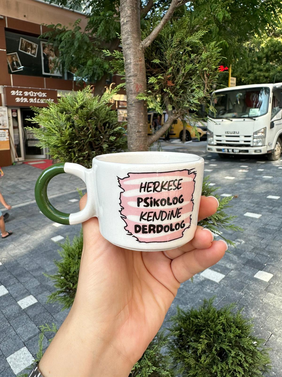 Herkese Psikolog Kendine Derdelog Düğüm Kulplu Kupa