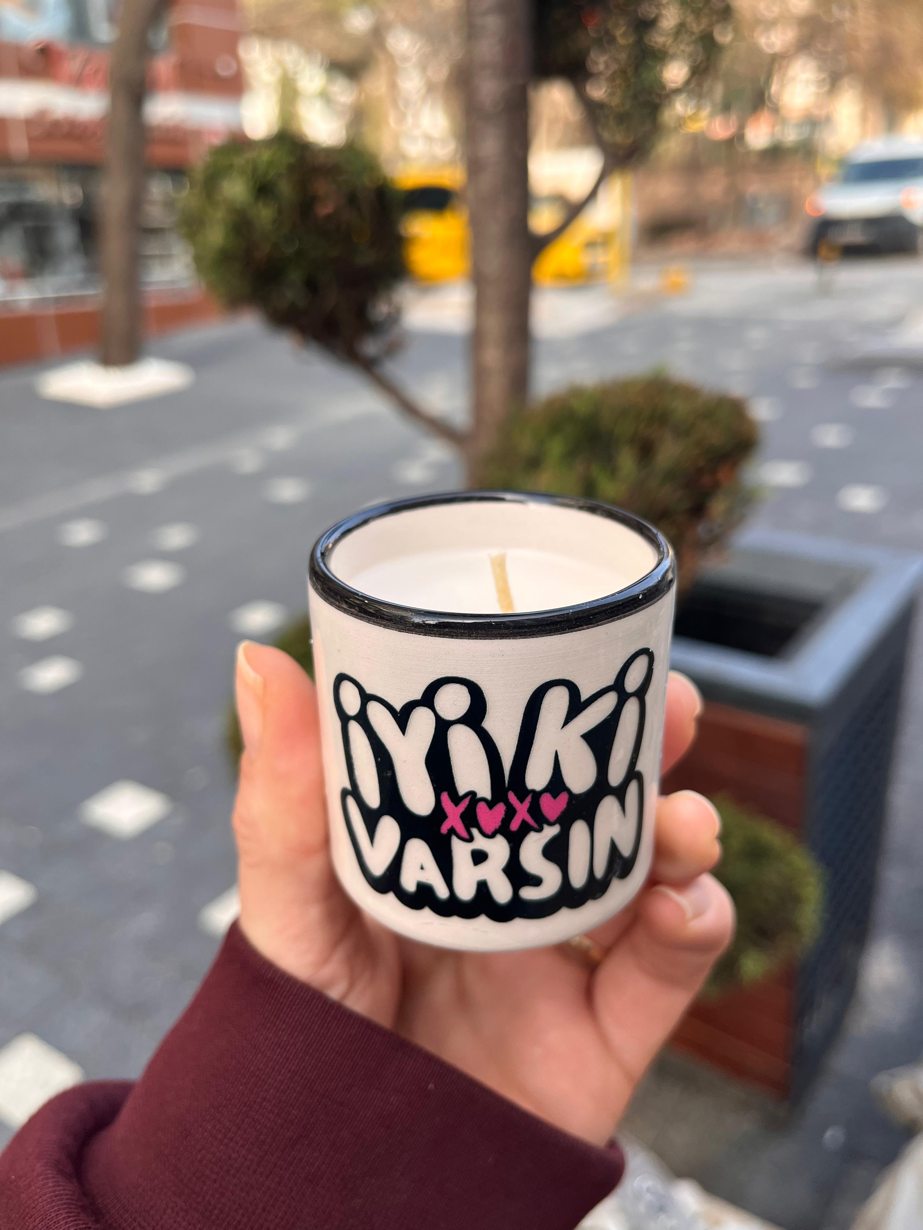 İyi Ki Varsın Dekoratif Mum 