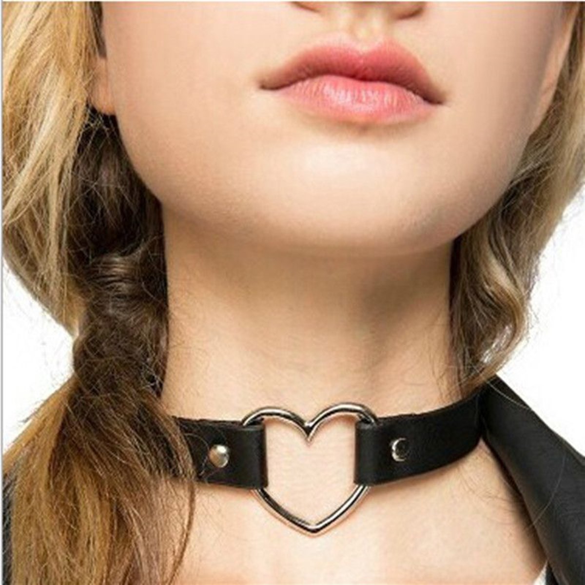 Kalpli Choker Kolye