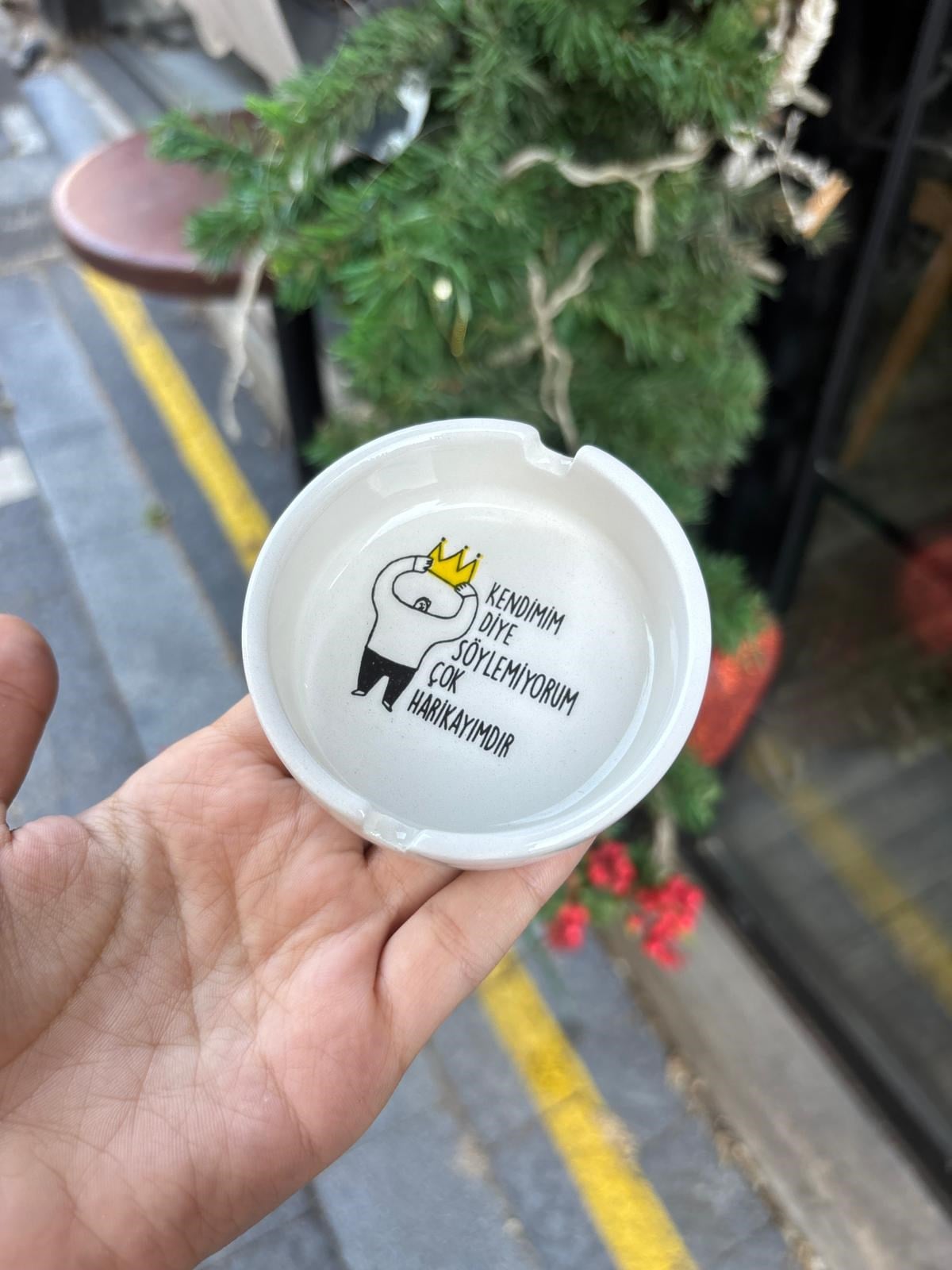 Kendimim Diye Söylemiyorum Çok Harikayımdır Küllük 