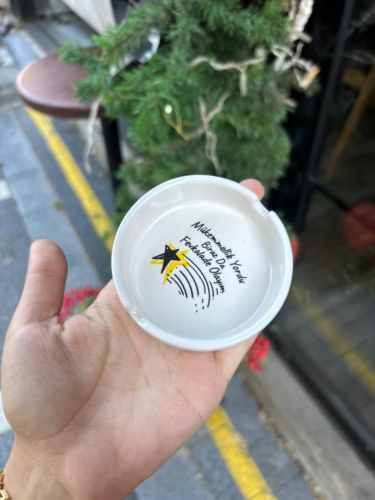 Mükemmel Yordu Birazda Fevkalade Olalım Küllük 