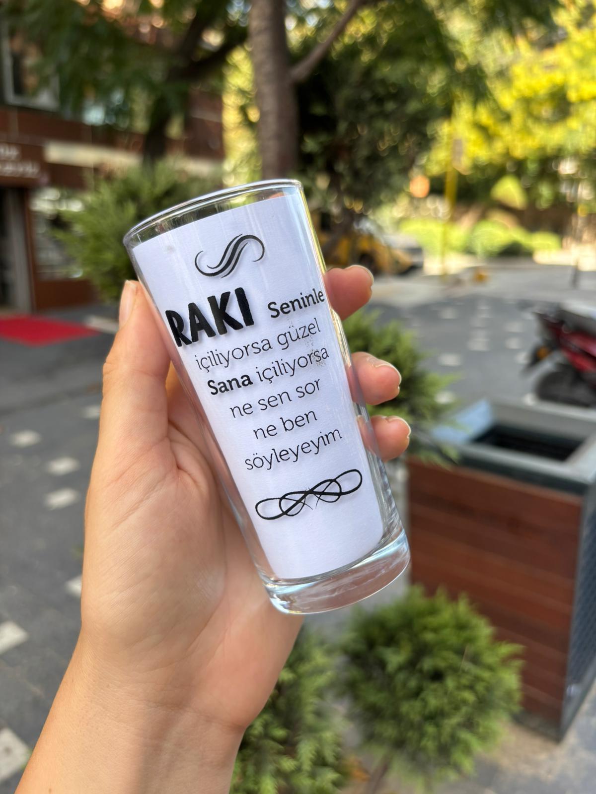 Rakı Seninle İçiliyorsa Güzel Rakı Bardağı
