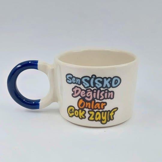 Sen Şişko Değilsin Onlar Çok Zayıf Kupa