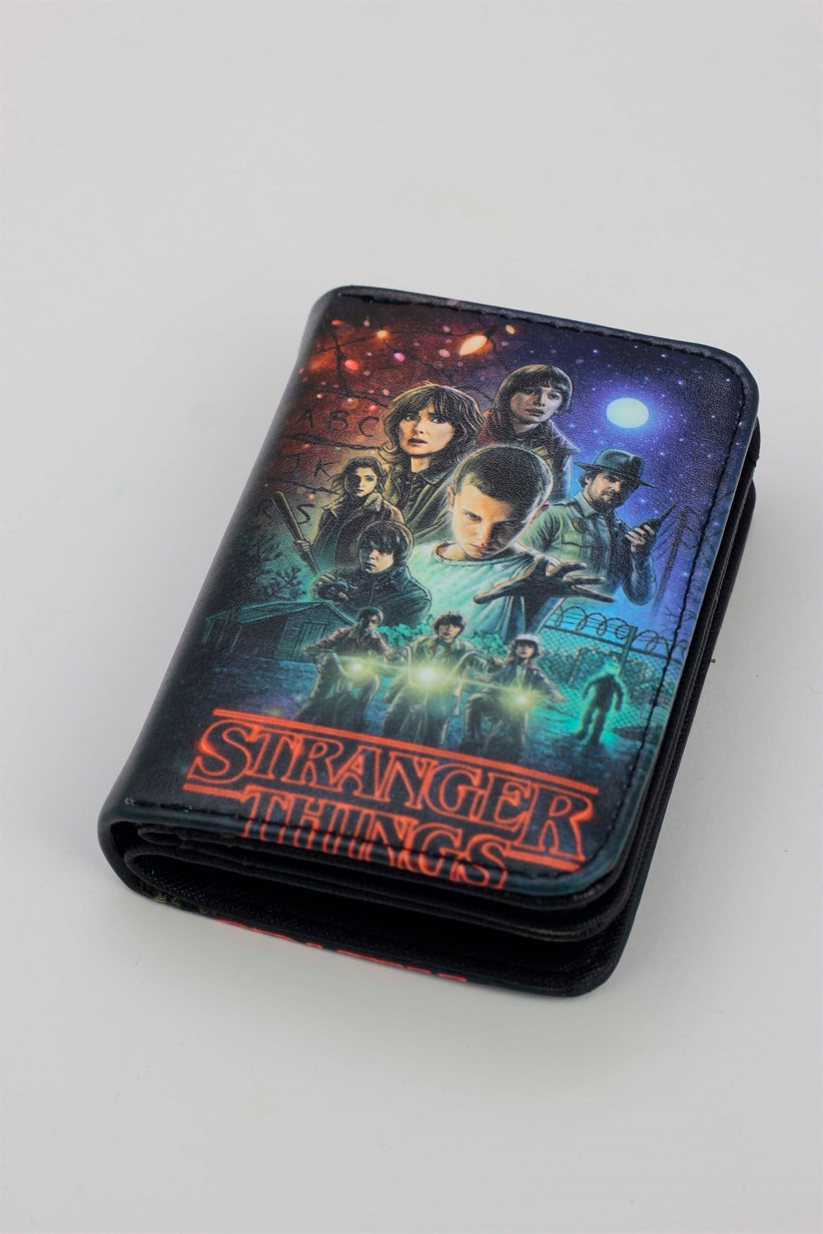 Stranger Things Tombul Kısa Cüzdan