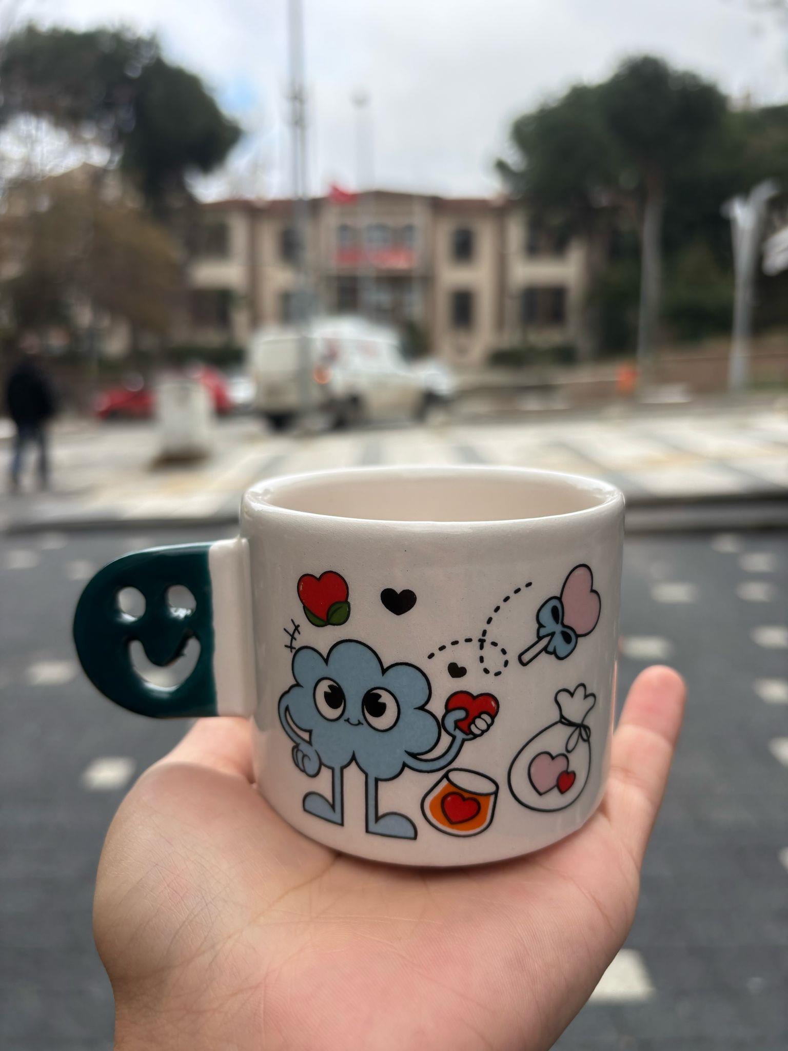 Tatlı Bulut Kalpli Kiraz Smile Kupa