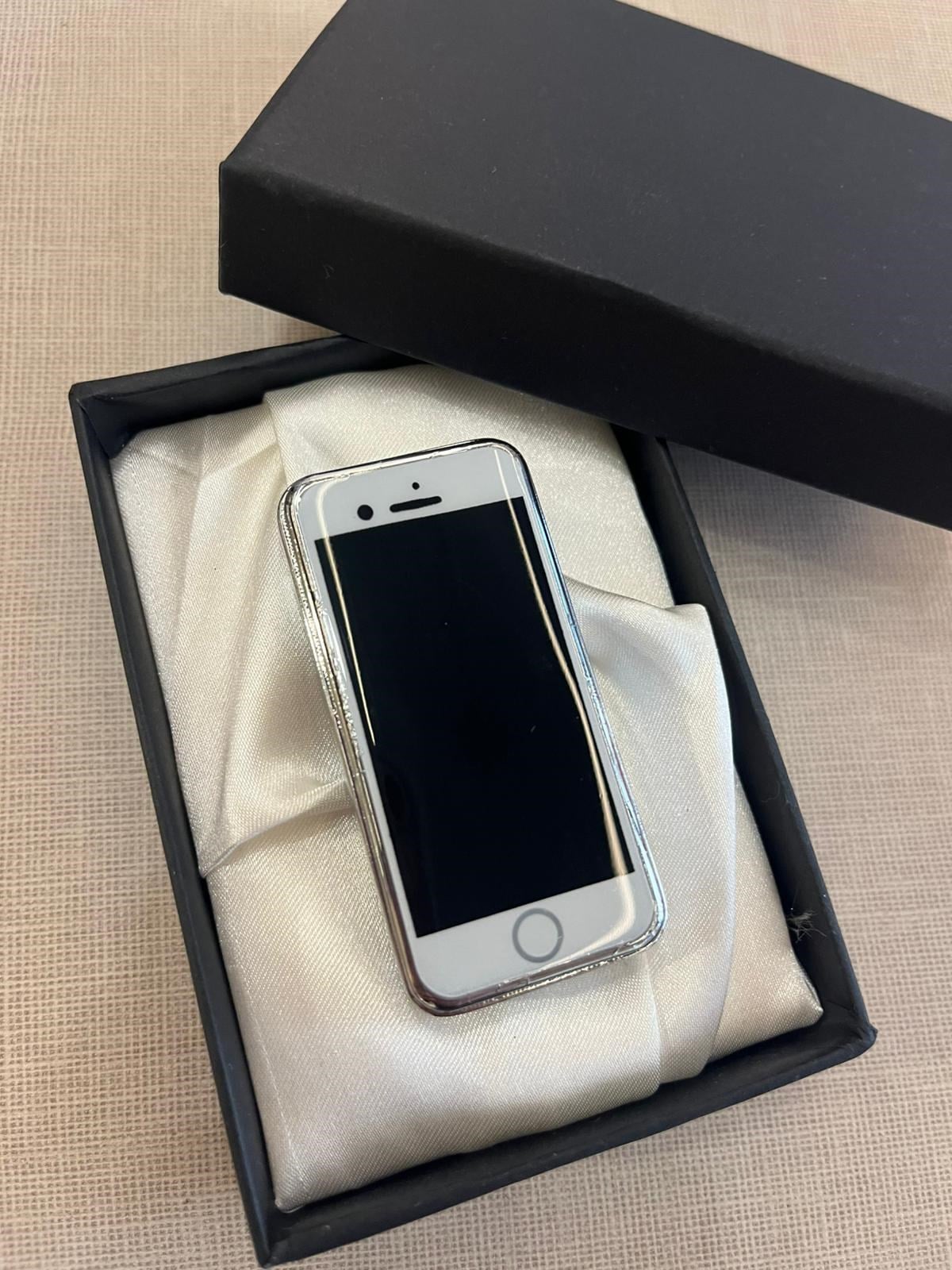 Telefon Görünümlü Çakmak