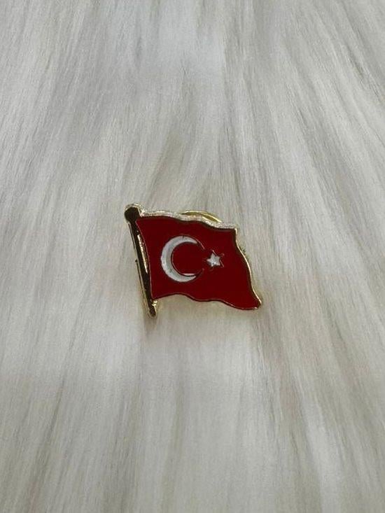 Türk Bayrağı Yaka Rozeti