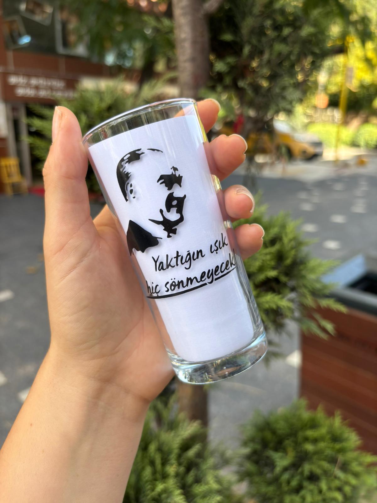 Yaktığın Işık Hiç Sönmeyecek Baskılı Rakı Bardağı