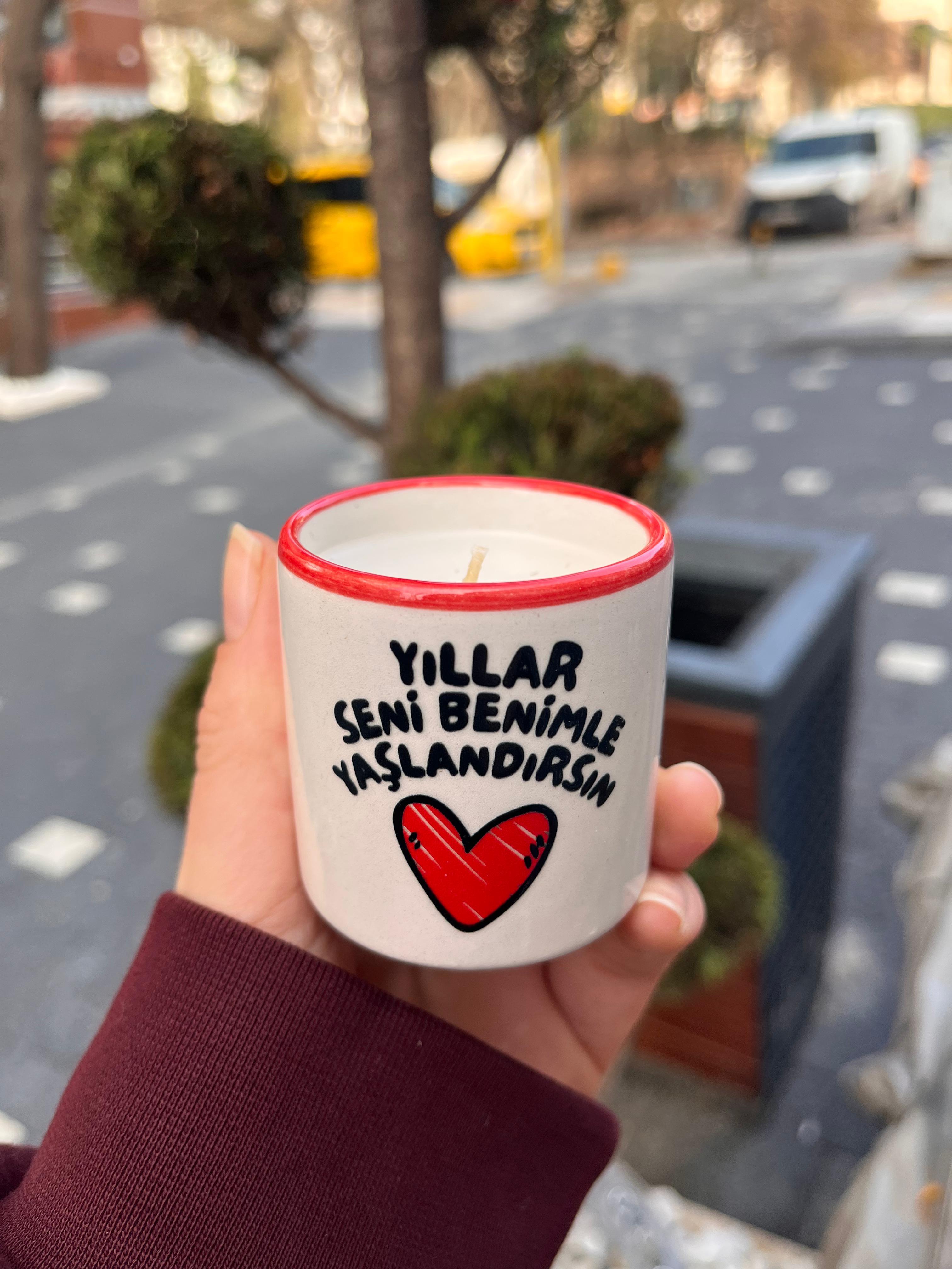 Yıllar Seni Benimle Yaşlandırsın Dekoratif Mum 