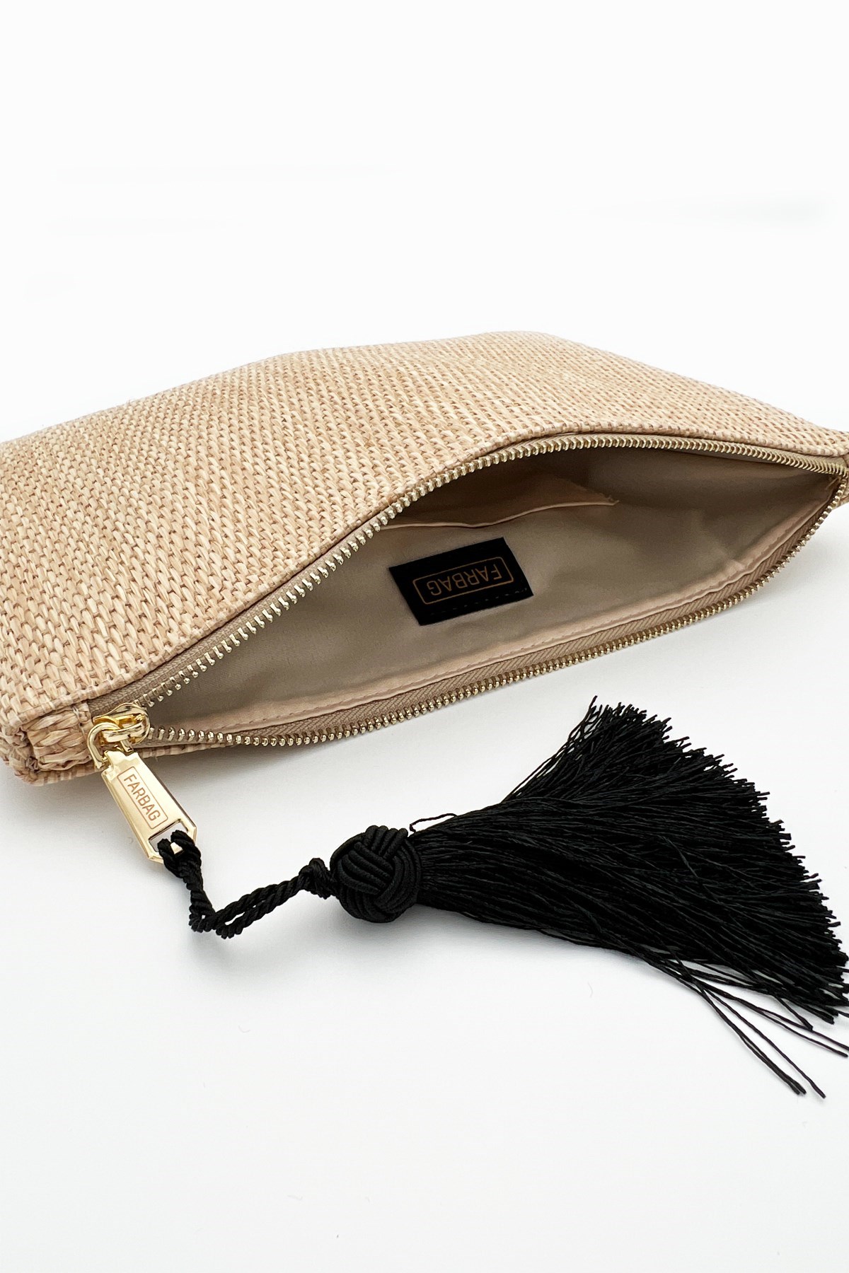 SANDY WİCKER CAPPUCCİNO PÜSKÜL KADIN HASIR CLUTCH & PORTFÖY C062204