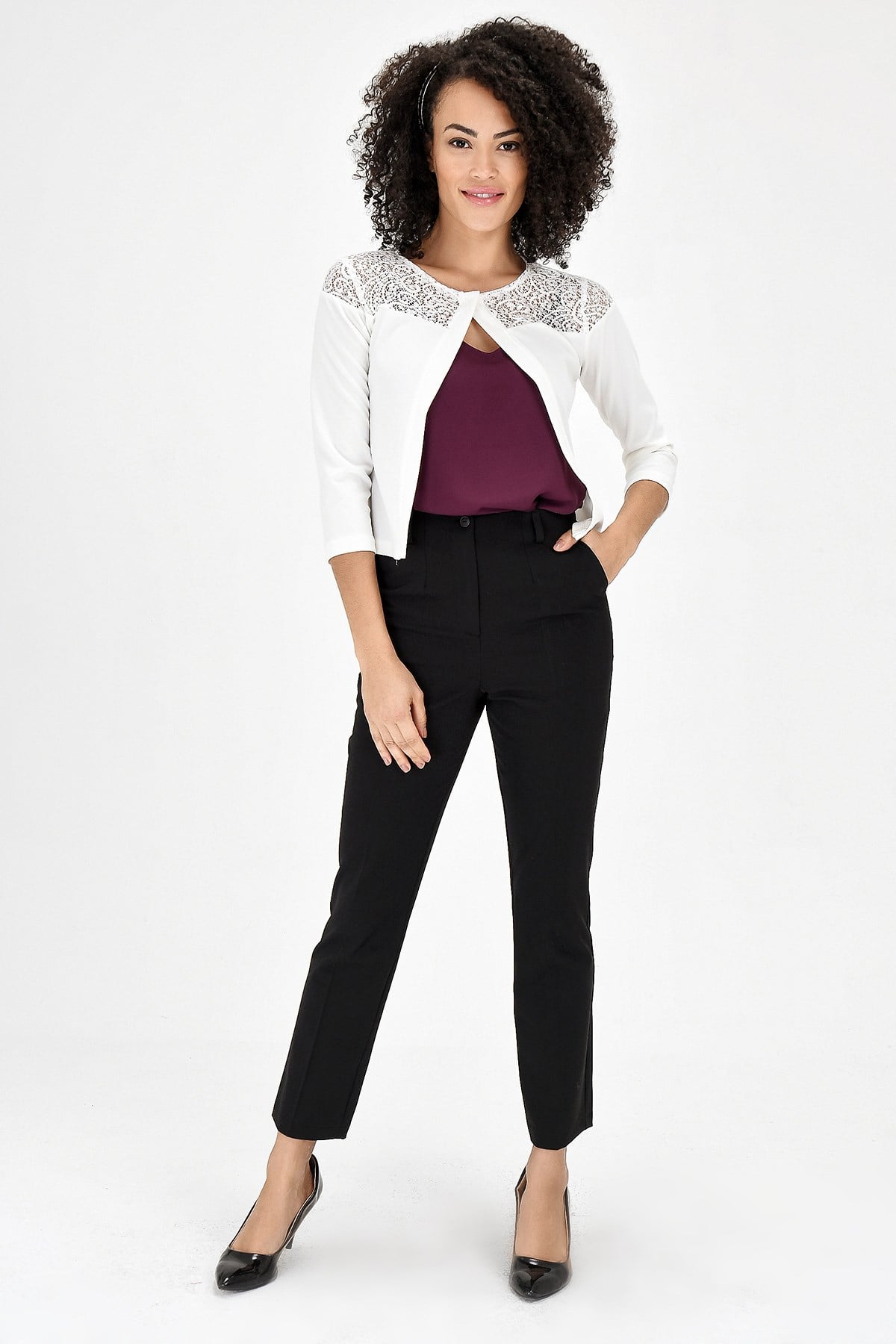 Bolero Capri Kol Dantel Detaylı Şık Ofis Hırka - Krem 60012