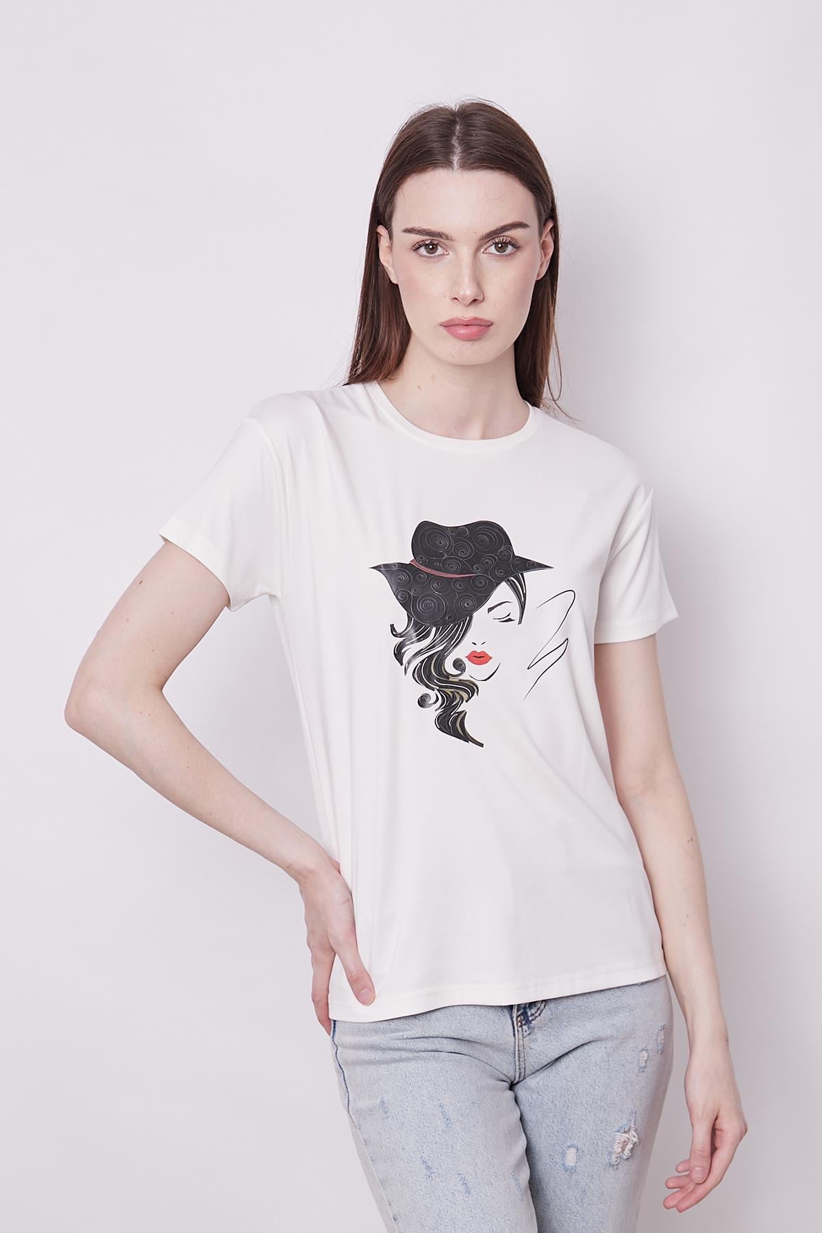 Baskılı Sıfır Yaka Kırışmaz Span Karışımlı Şık Kısa Kol T-shirt Bluz-Şapkalı