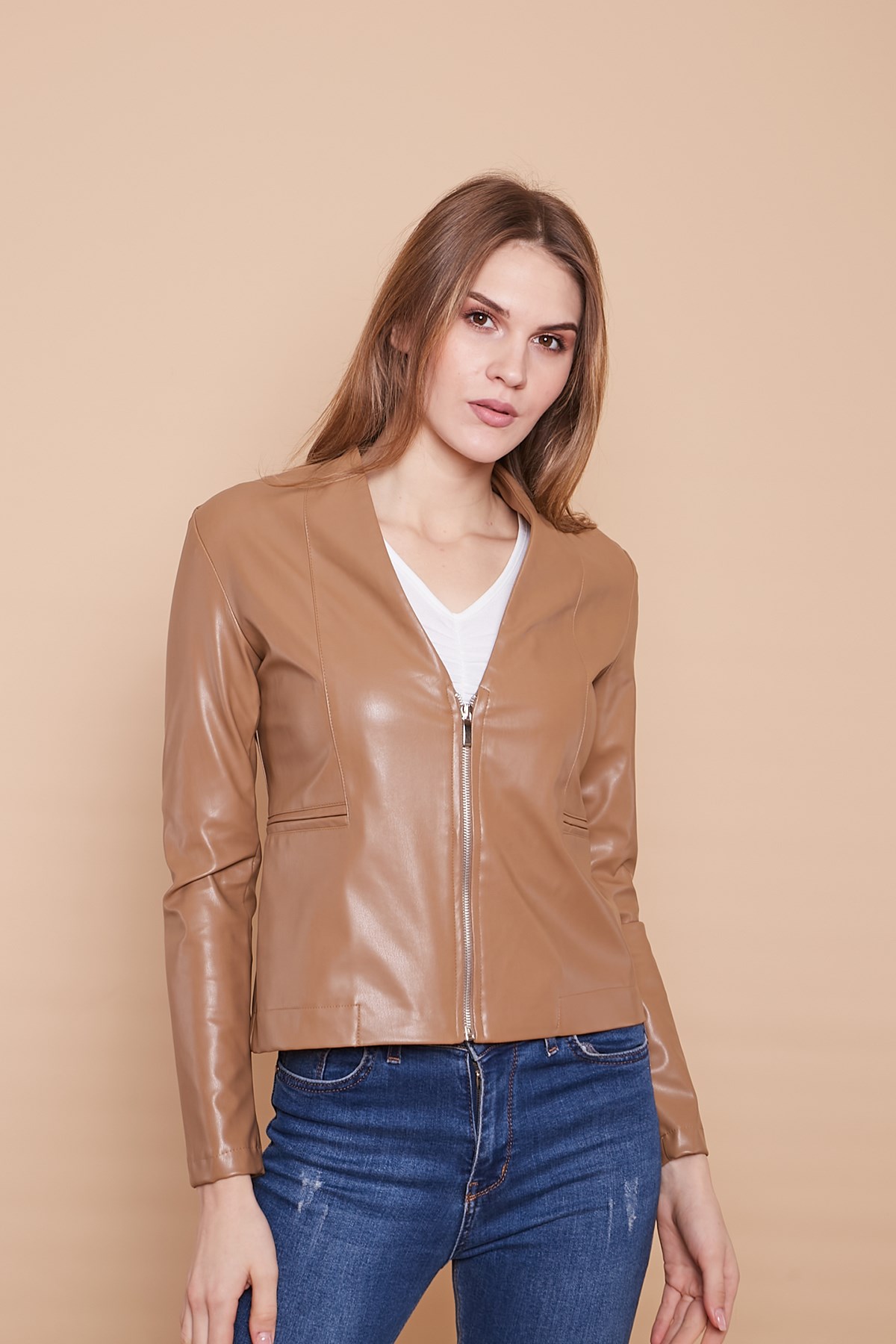 Ekolojik Suni Deri V Yaka Uzun Kol Fermuarlı Blazer Ceket-Koyu Bej
