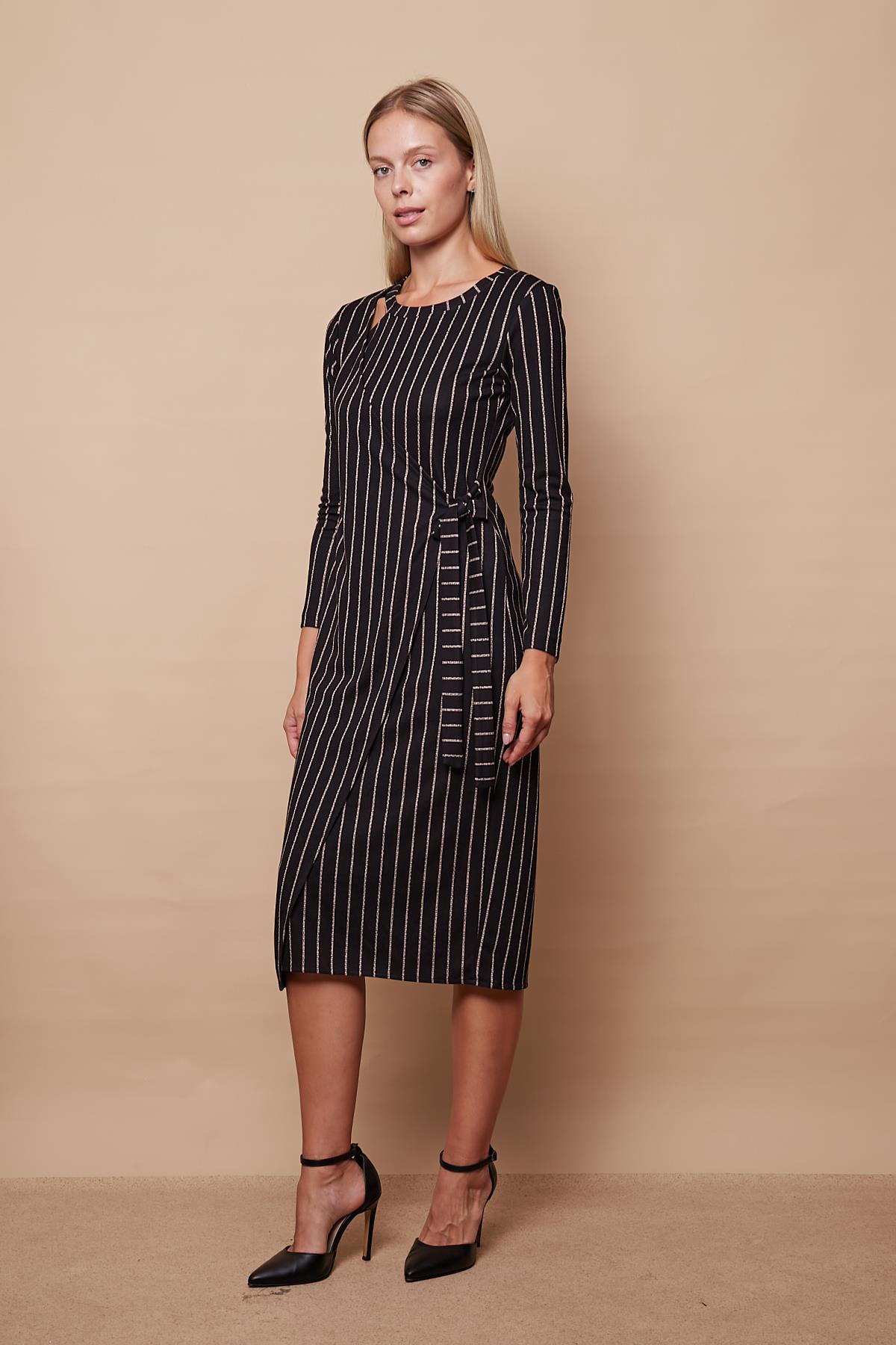 Kadın Geniş Sıfır Yaka Anvelop Kruvaze Bağlamalı Omuzu Dekolteli Uzun Kol Elbise-Siyah Çizgi 