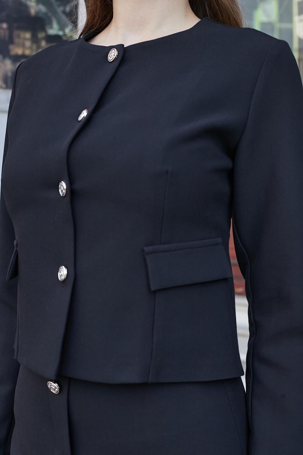 Kadın Hafif Esnek Kumaş Geniş Sıfır Yaka Cep Kapaklı Uzun Kol Dar Kesim Hafif Kısa Blazer Ceket-Siyah