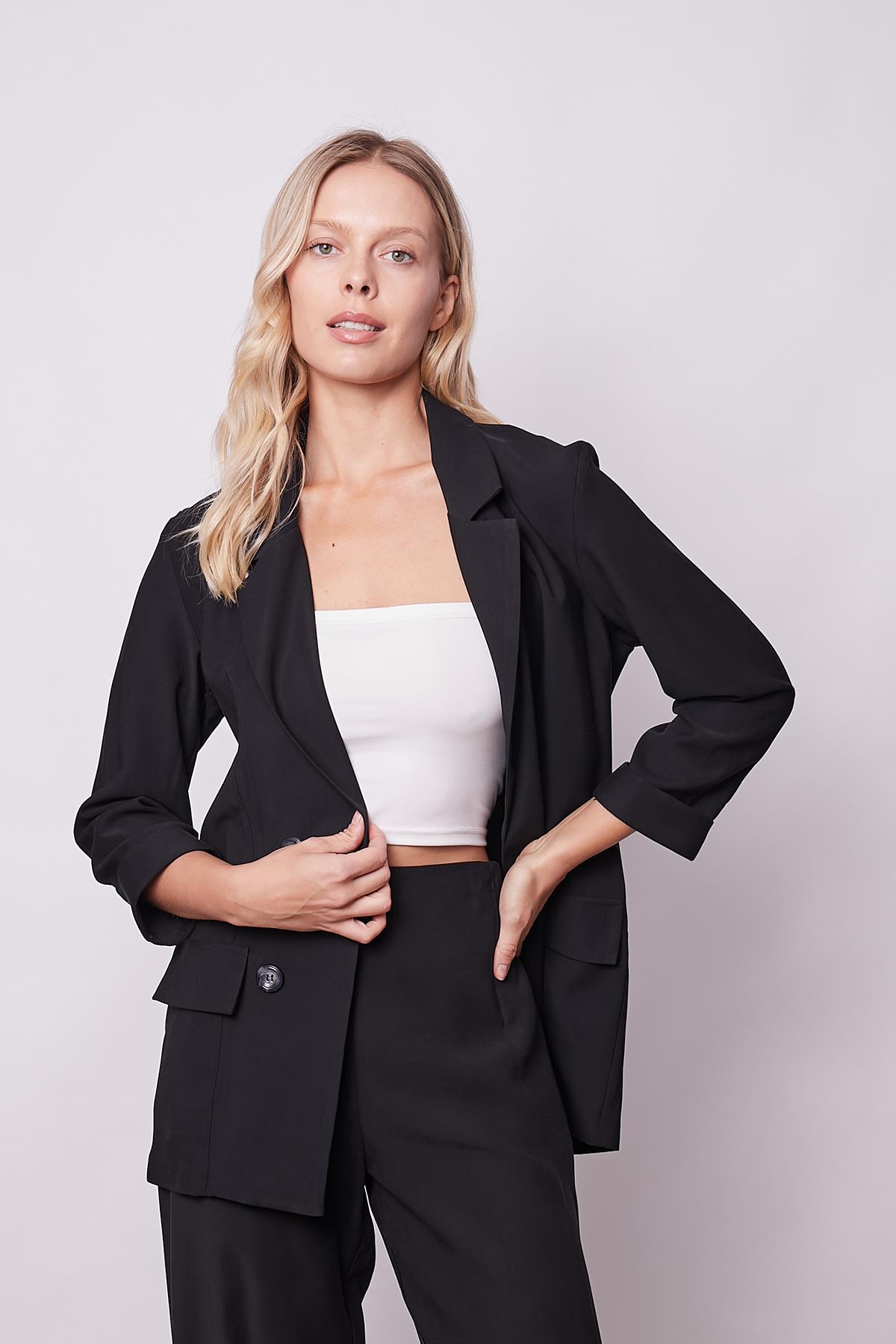 kadın modal diagonal yakalı cep kapaklı oversize ceket