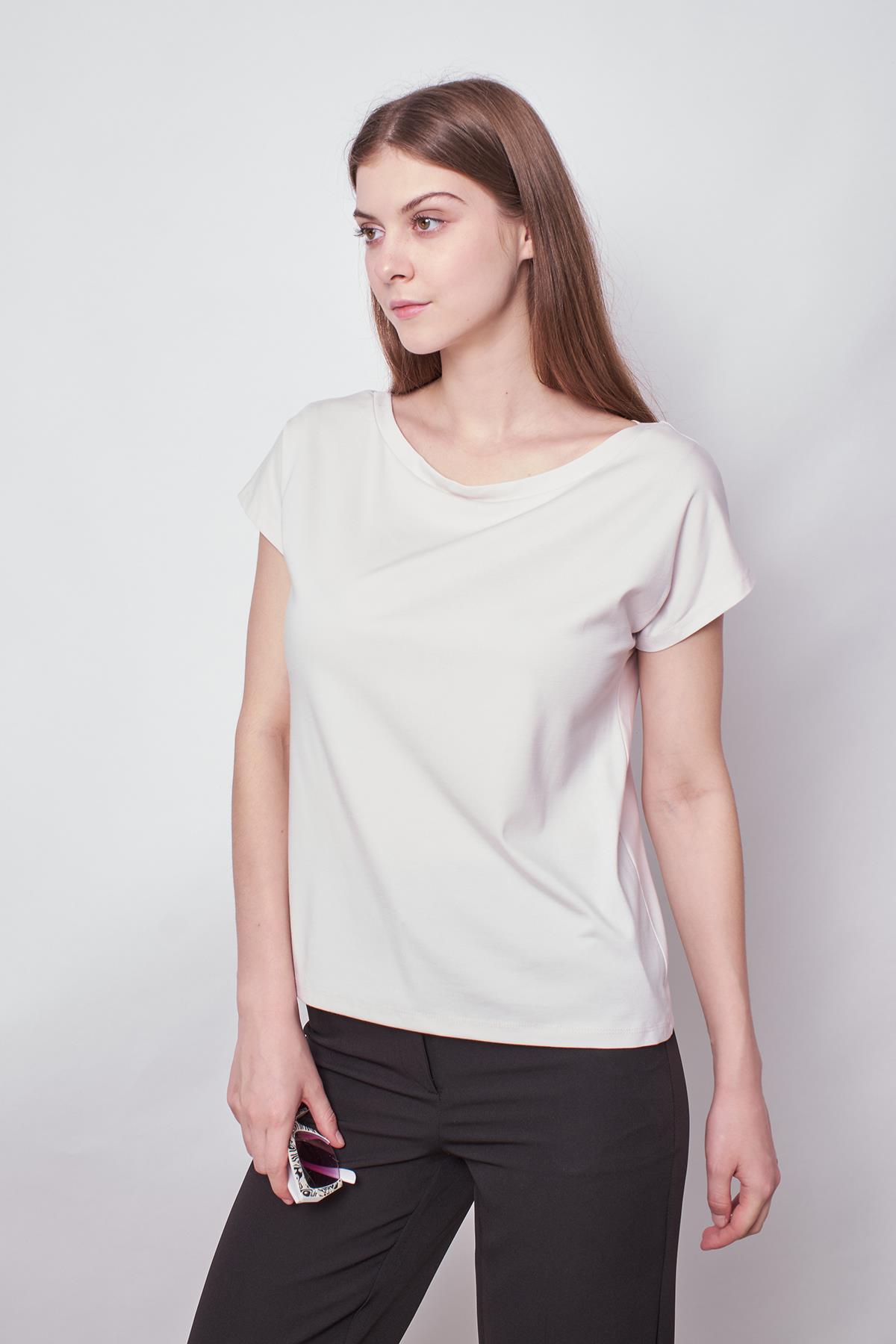 Kadın Kayık Yaka Düşük Omuzlu Kırışmaz Span Karışımlı Şık T-shirt Bluz-Şampanya 