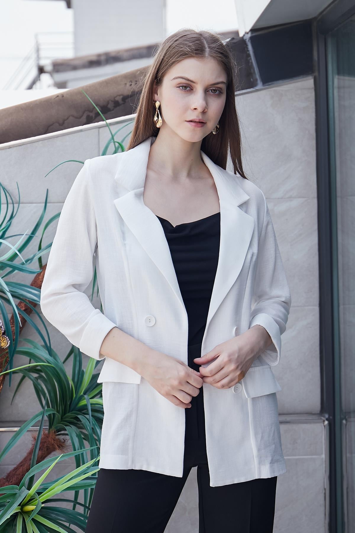 Yazlık Likrasız Keten Kumaş Yakalı Cep Kapaklı Oversize Blazer Ceket-Beyaz