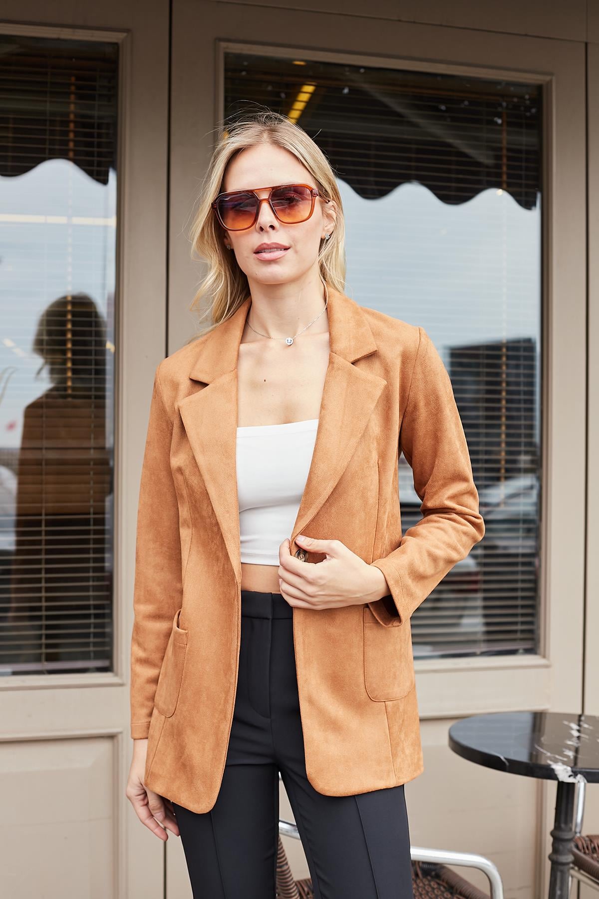 Süet Kumaş Cep Detaylı Düğmeli Şık Blazer Ceket-Camel