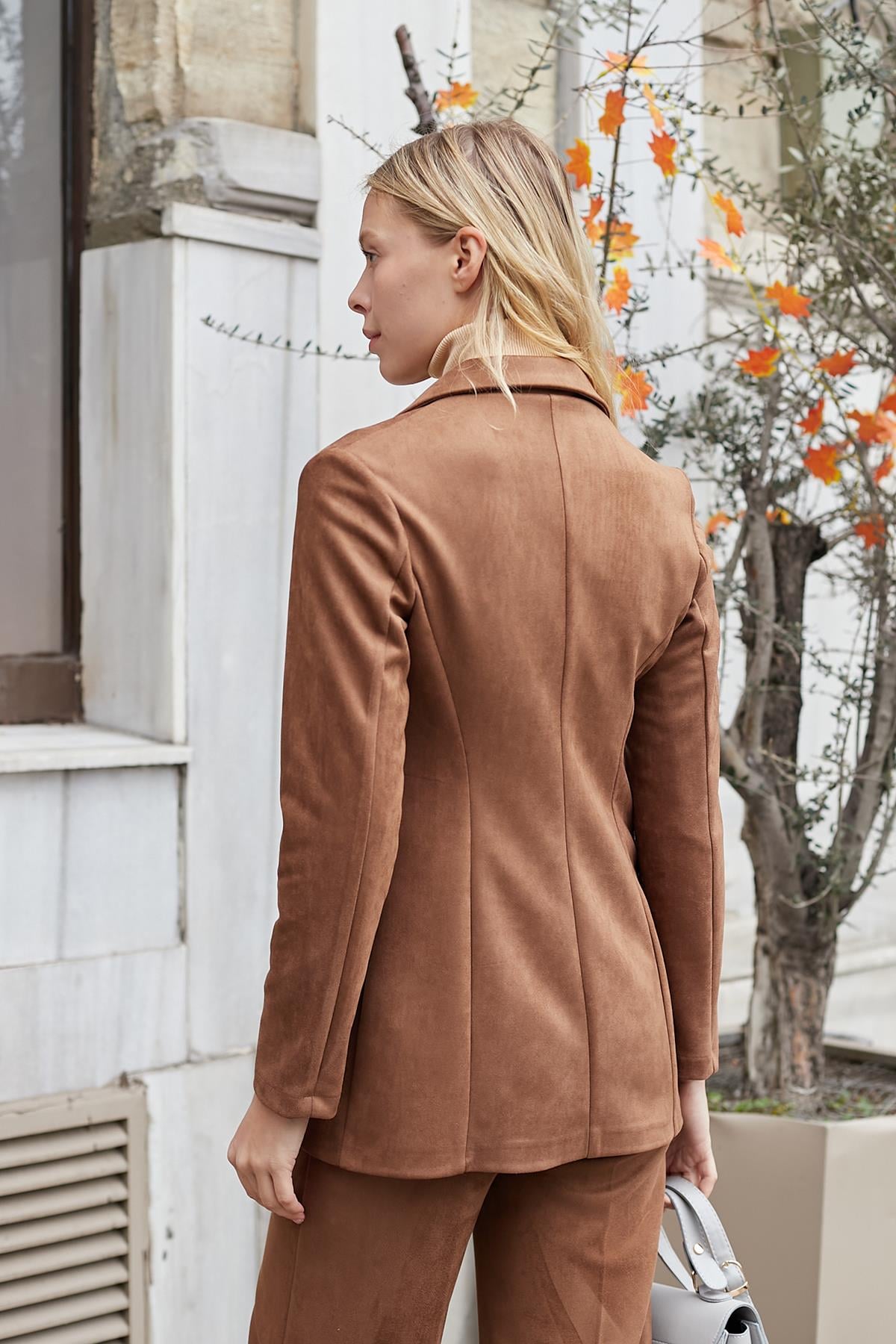 Süet Kumaş Cep Detaylı Düğmeli Şık Blazer Ceket-Taba