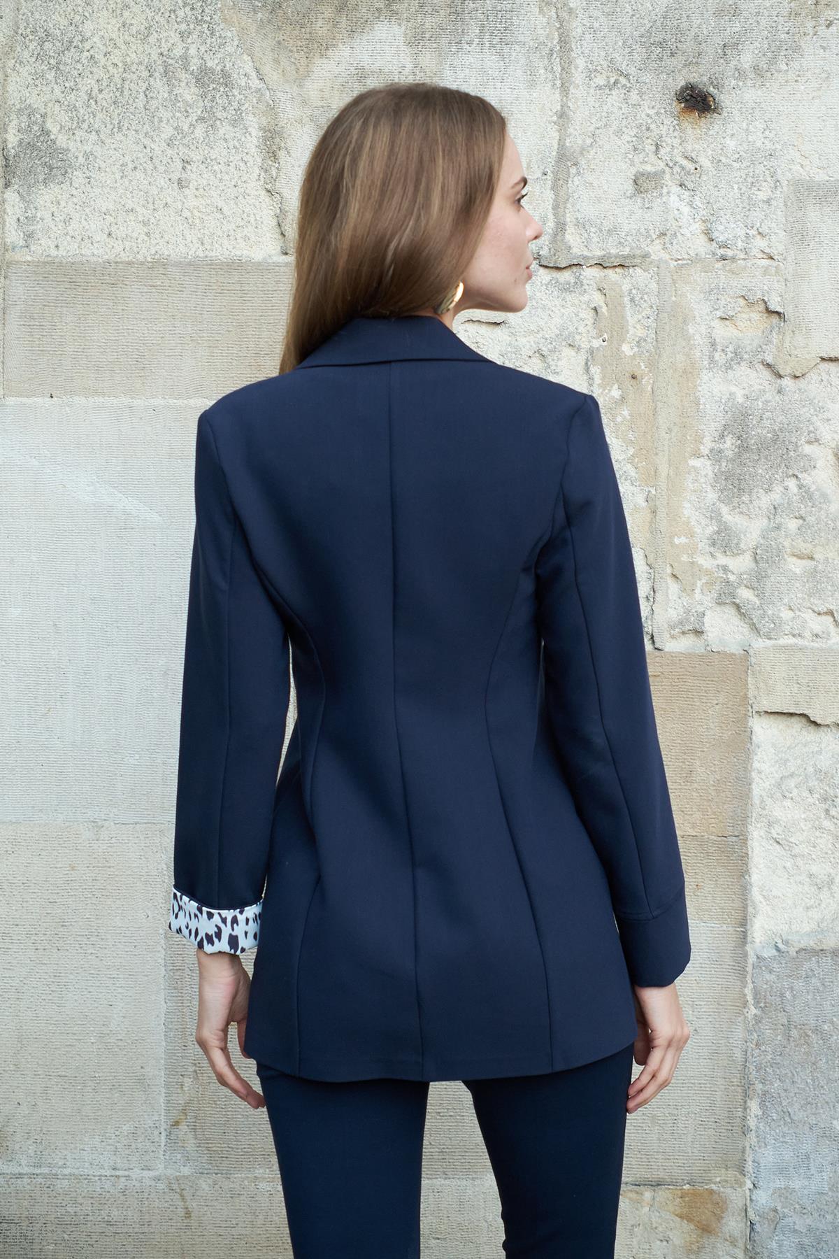 Yakalı Cepli Uzun Kol Katlamalı Blazer Kumaş Ceket-Lacivert