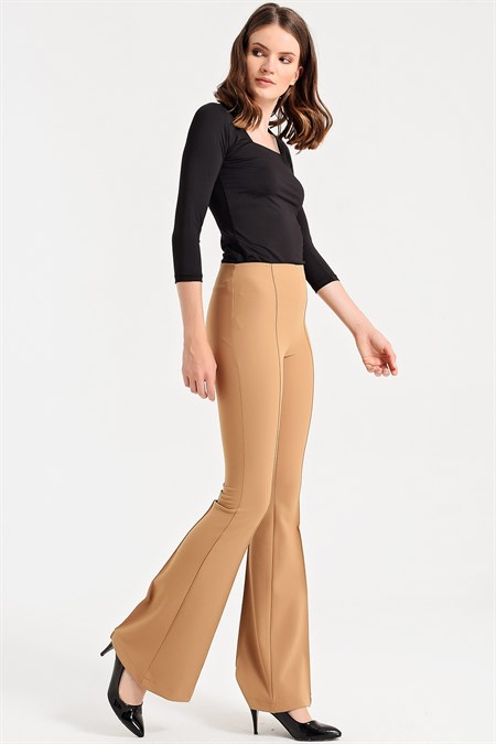 Yüksek Bel Ön Arka Dikişli İspanyol Paça Tayt Likralı Kumaş Pantolon-Camel