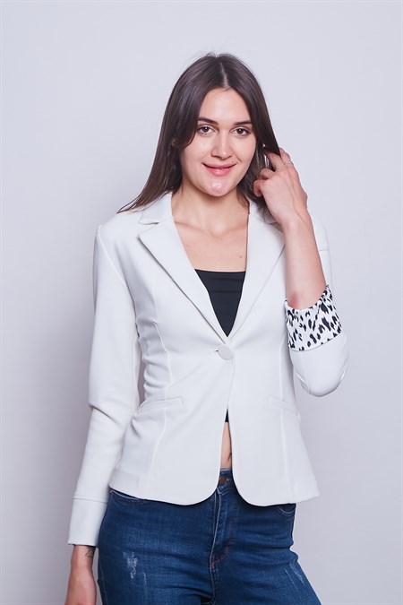 Yakalı Flato Cepli Kolu Duble Uzun Kol Ofis Şık Blazer Kumaş Ceket-Krem 