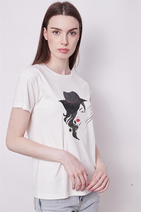 Baskılı Sıfır Yaka Kırışmaz Span Karışımlı Şık Kısa Kol T-shirt Bluz-Şapkalı