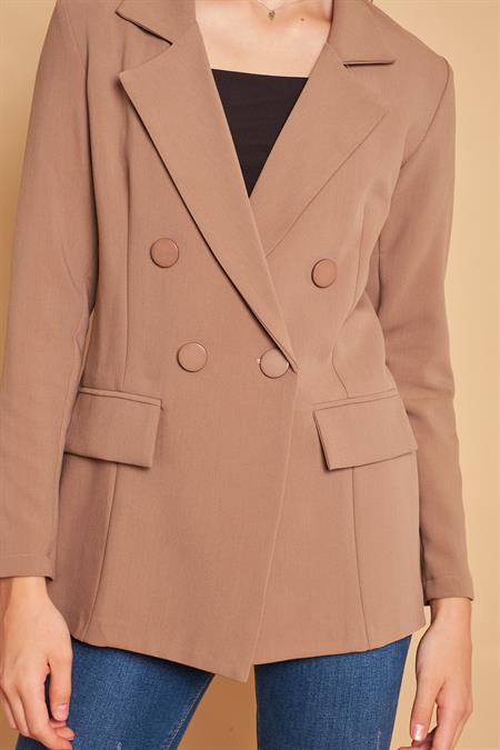 Kadın Düğme Detaylı Uzun Kol Şık Ofis Süs Cep Kapaklı Kumaş Blazer Ceket -Açık Vizon 