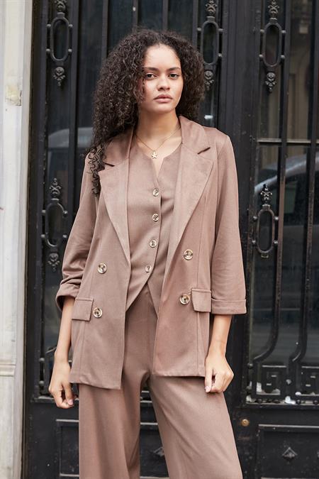 Kadın Süet Dokulu Kumaş Yakalı Capri Kol Cep Kapaklı Blazer Ceket-Vizon