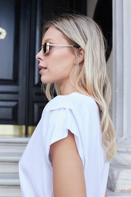 Kadın Geniş Sıfır Yaka Düşük Omuzlu Pileli Bluz-Beyaz