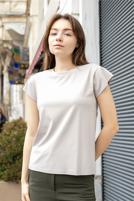 Kadın İpeksi Kumaş Geniş Sıfır Yaka Kısa Kol Tshirt Bluz-Taş