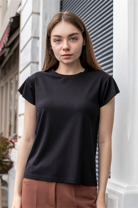 Kadın İpeksi Kumaş Geniş Sıfır Yaka Kısa Kol Tshirt Bluz-Siyah