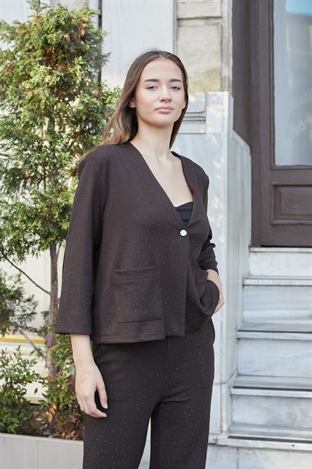 Kadın İpeksi Dokulu Taş Baskılı Esnek Kumaş V Yaka Cepli Düğmeli Ceket Hırka-Kahve