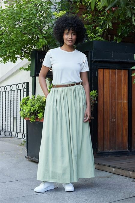 Kadın Kaliteli Modal Kumaş Sıfır Yaka Düğme Aksesuarlı Kısa Kol T-shirt Bluz-Krem